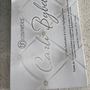 Carli Bybel Palette